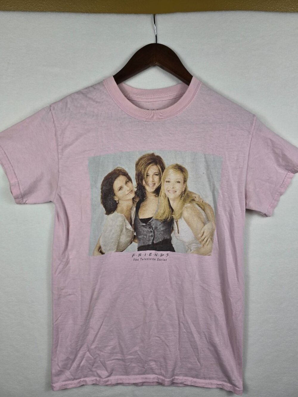 Friends TV Series Pink Graphic T-Shirt Womens Small